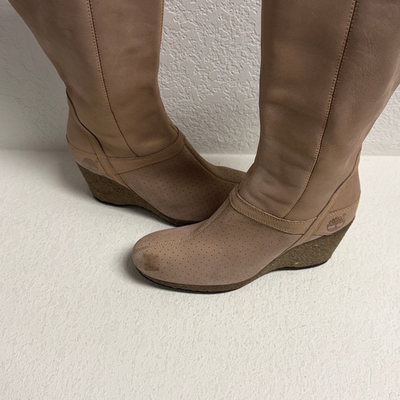 Timberland Leather Women's iridescent Beige Wedge Boots 6.5 - Picture 3 of 14